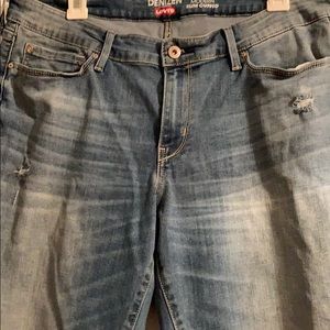 Denizen from Levi’s Modern Slim Cuffed.